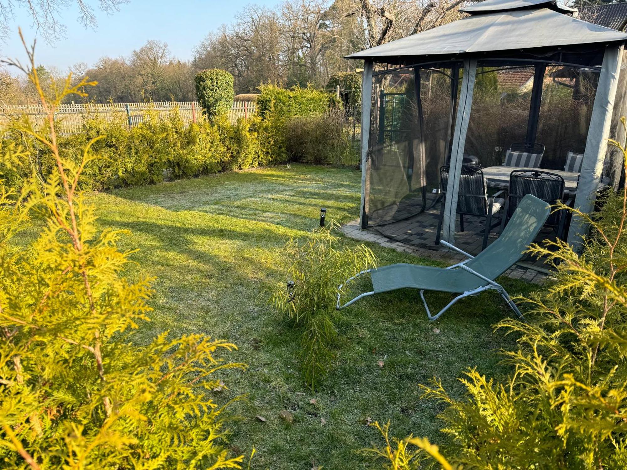 Ferienwohnung Am See Dillich - Ruhige Lage - Eigener Garten - Direkt Neben Einem Natursee Borken  Экстерьер фото